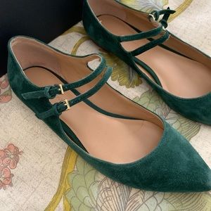 Banana Republic Forrest Green suede flats